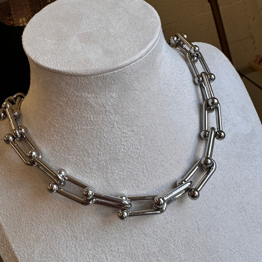 Chunky Old Chain Necklace