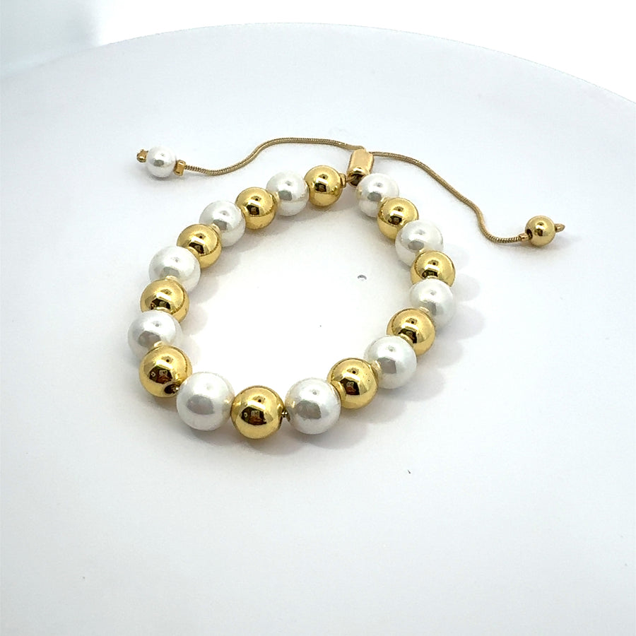 Pearls Adjustable Bracelet