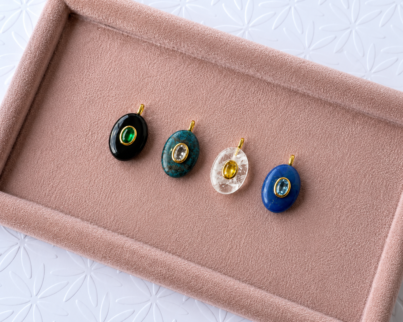 Aura Oval Natural Charm