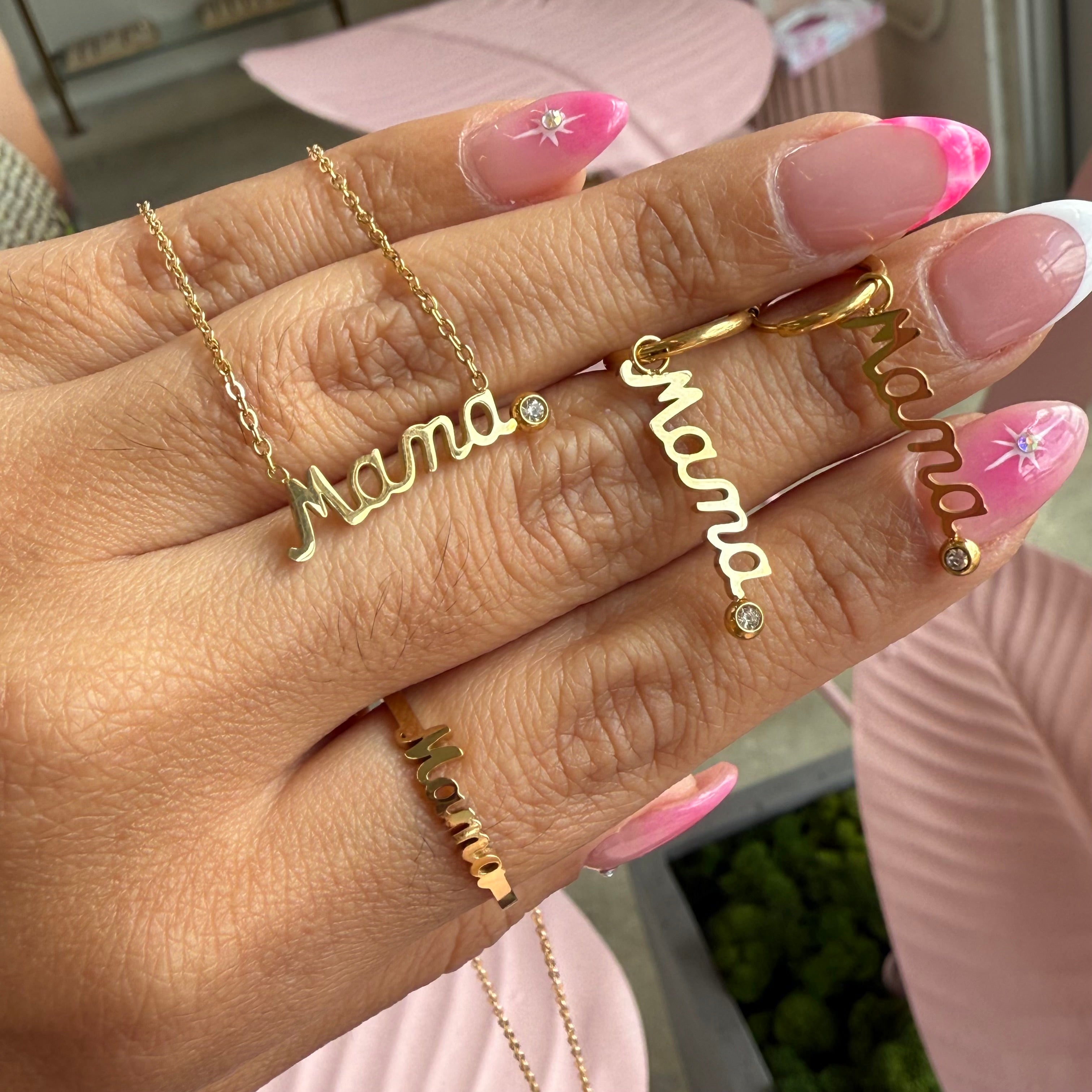 Mom Timeless Collection