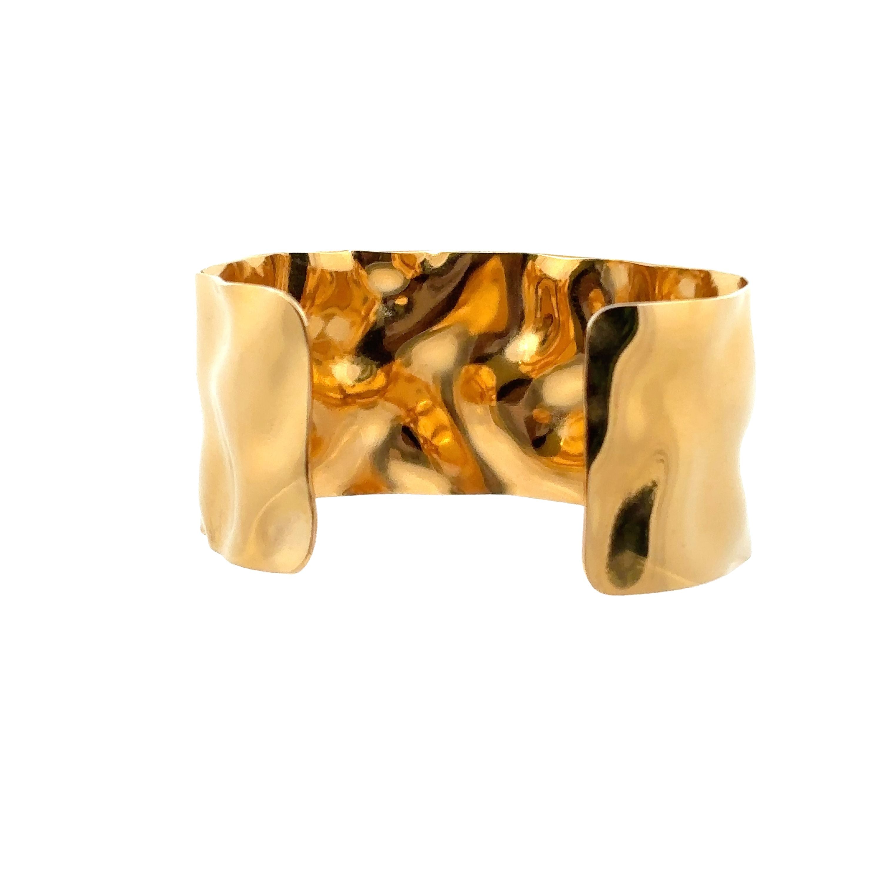 Waves Chunky Cuff