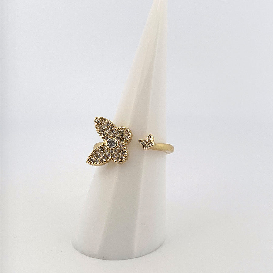 Delicate Butterfly Color Ring