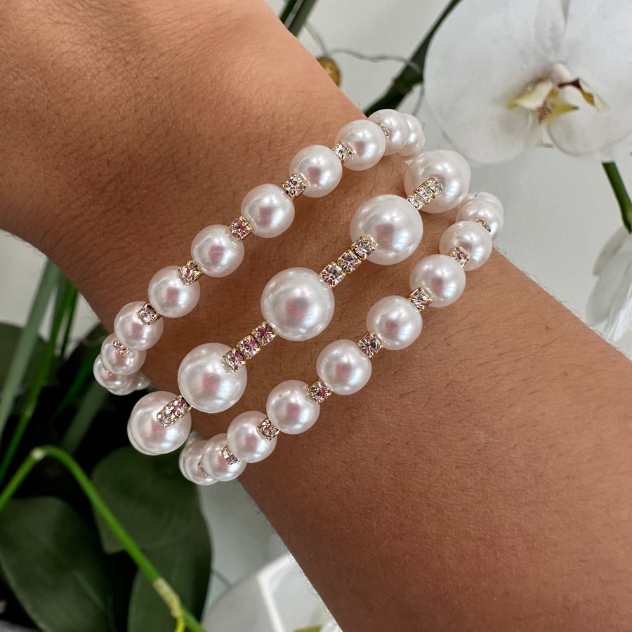 Pearls and White Crystals Bracelet