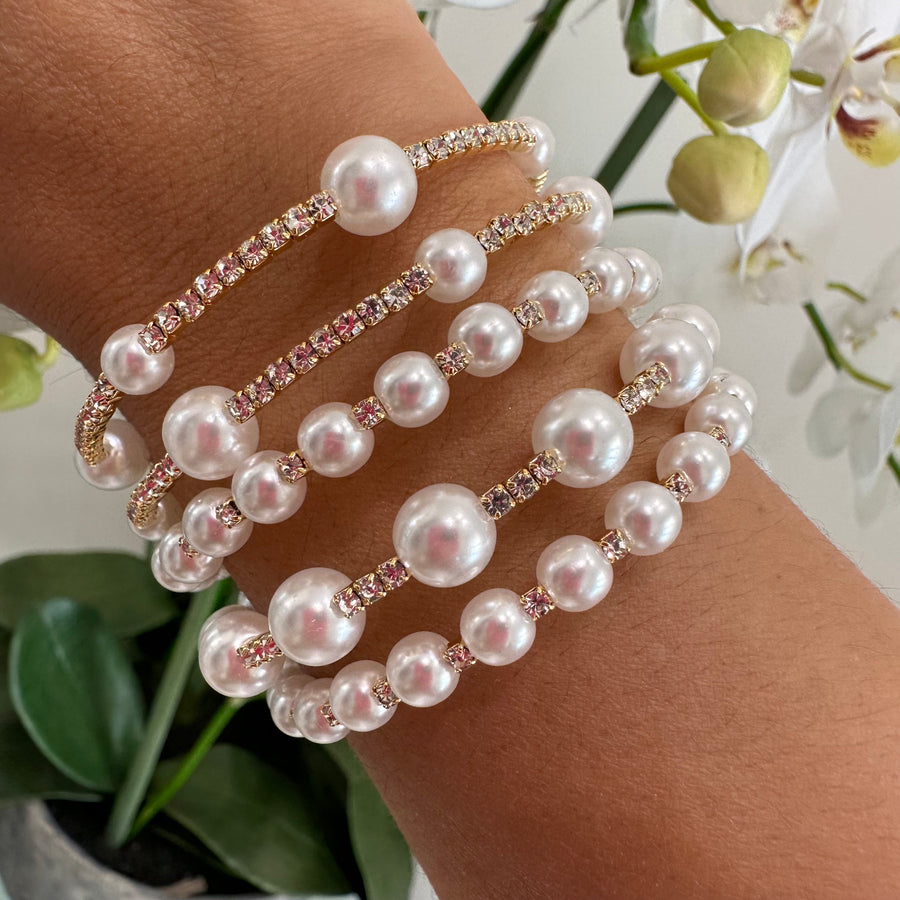 Pearls and White Crystals Bracelet