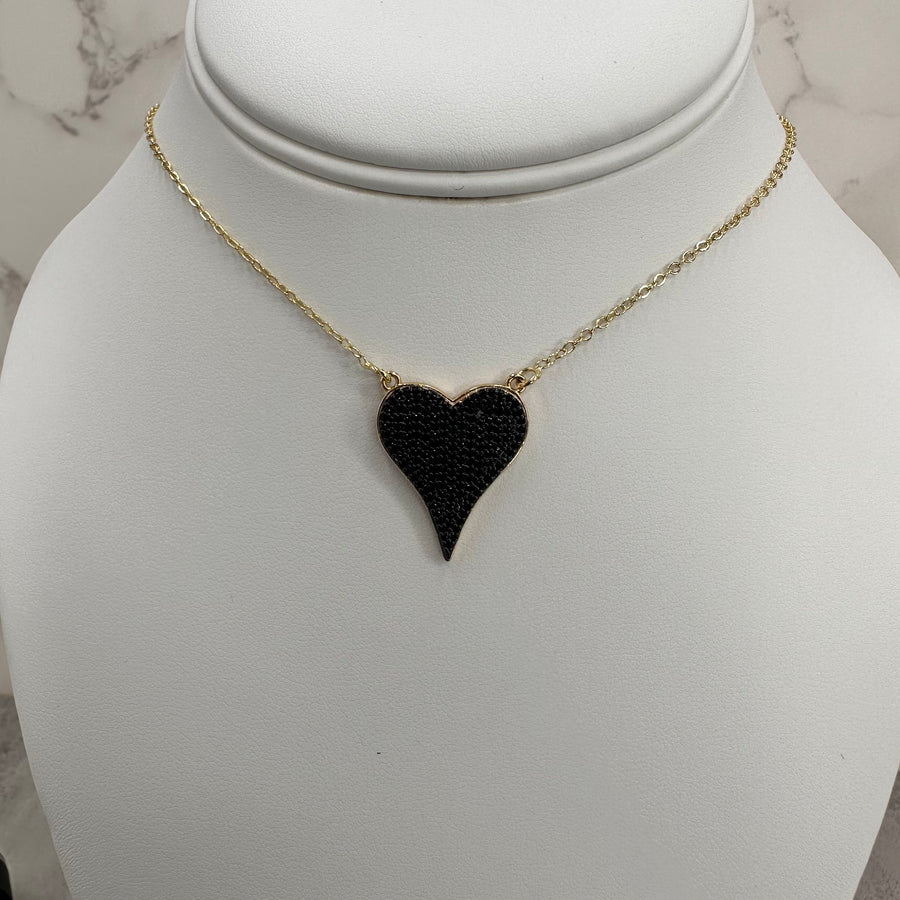 Curve Heart Necklace