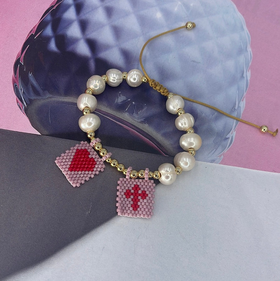 Pearls Escapulario Bracelet