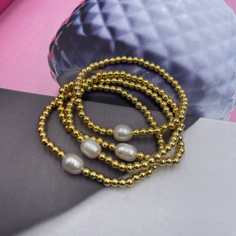 One Pearl Gold Beads Bracelet