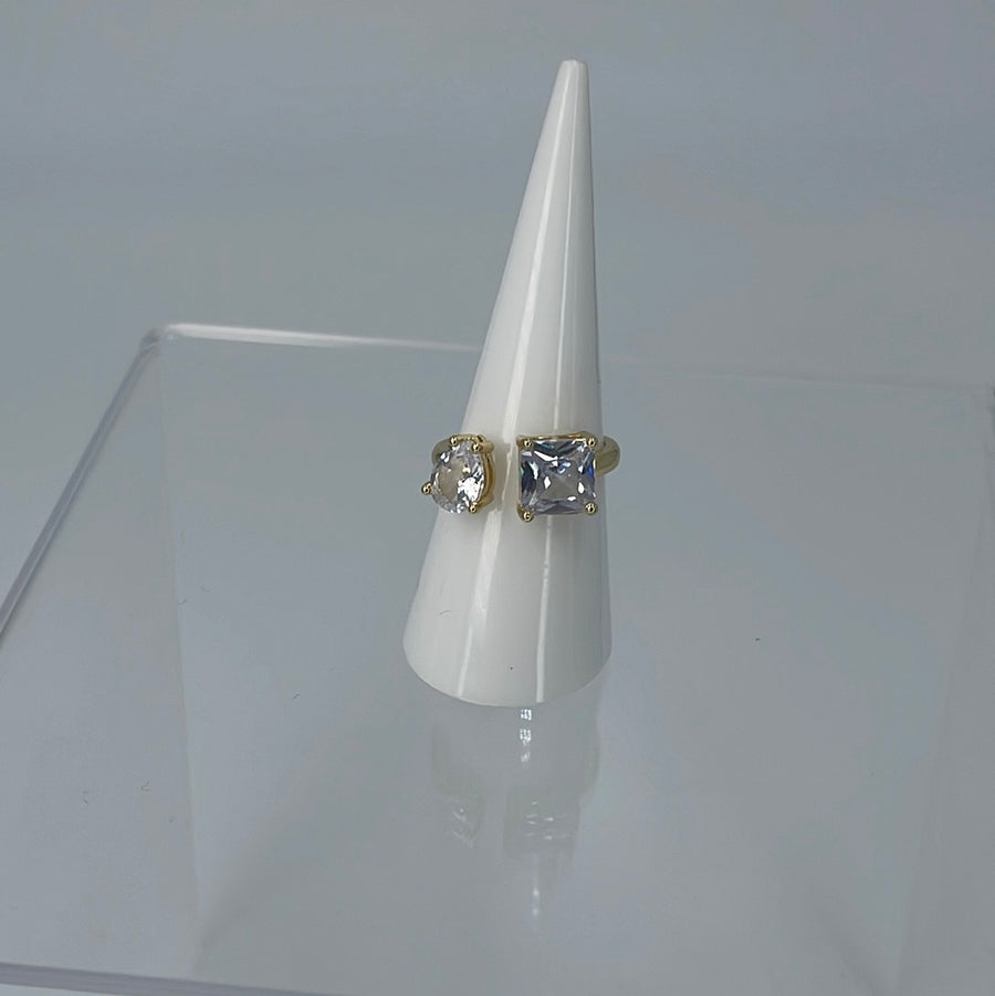 Two Crystals Color Ring