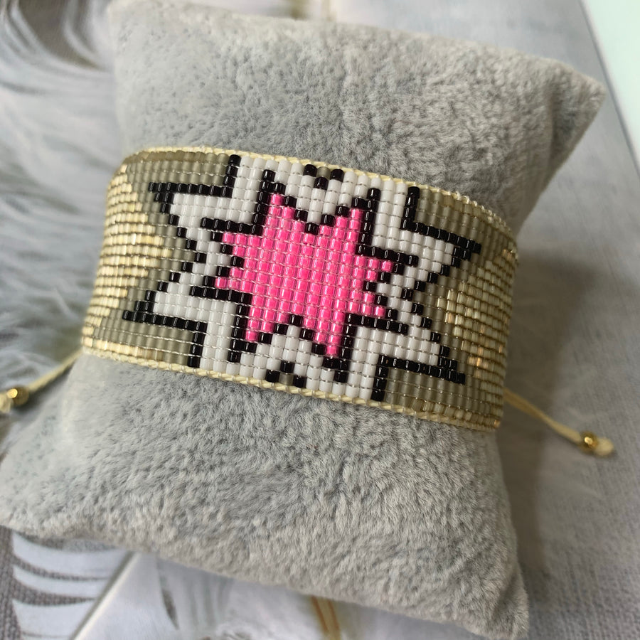 Big Star Beaded Bracelet