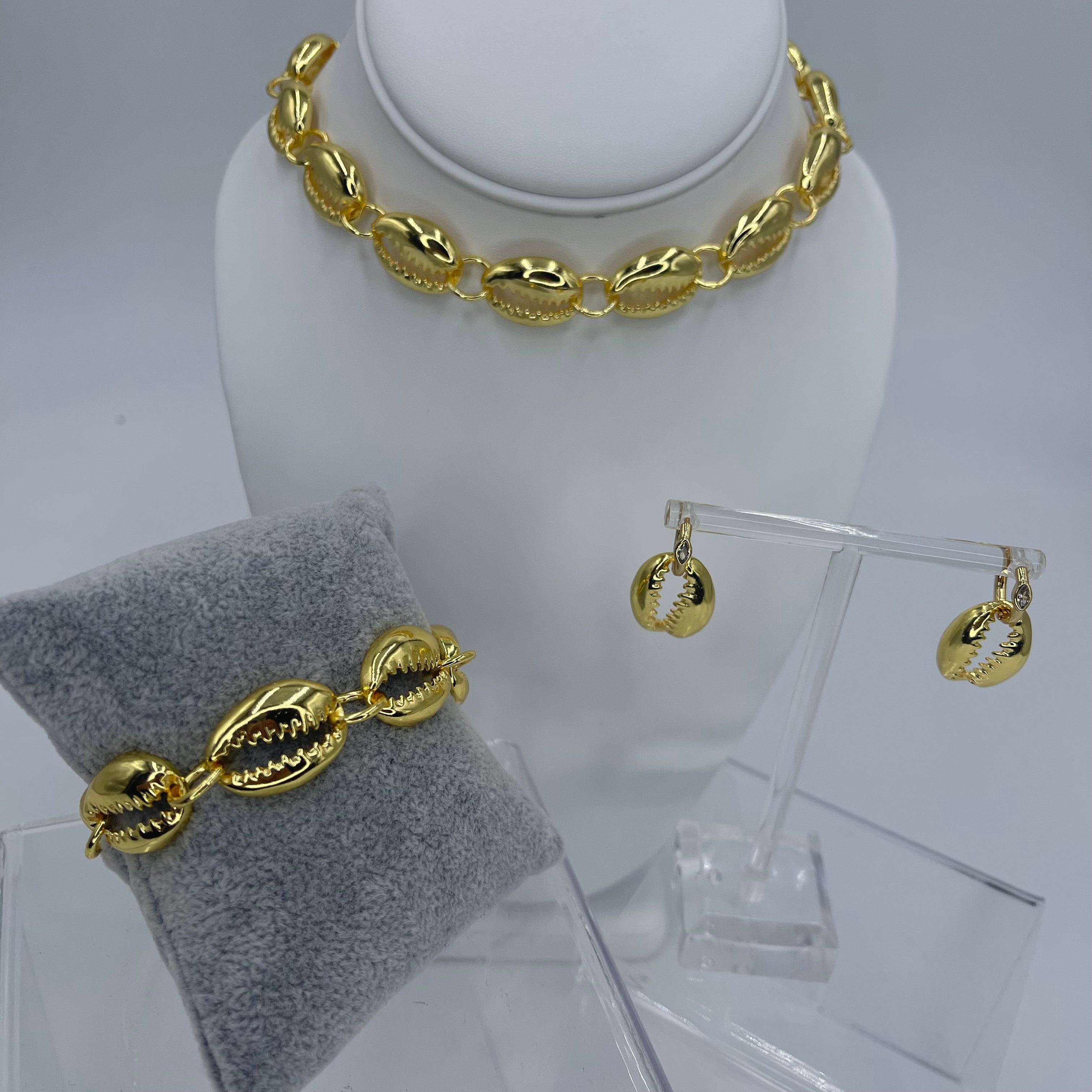 Gold Shell Set