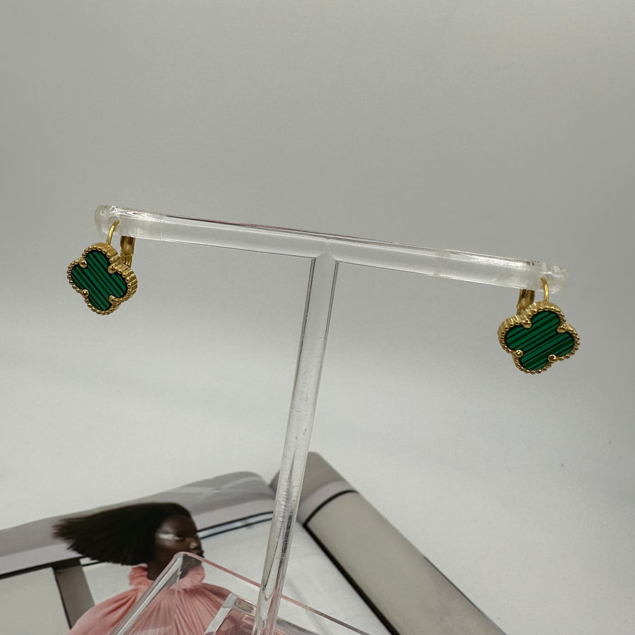 Clover Hoops