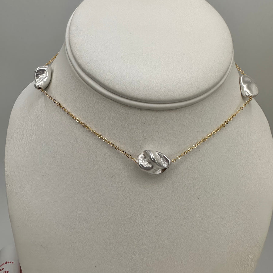 Unique Pearl Necklace