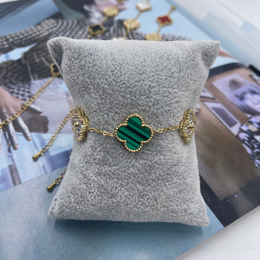 Fancy Clover Bracelet