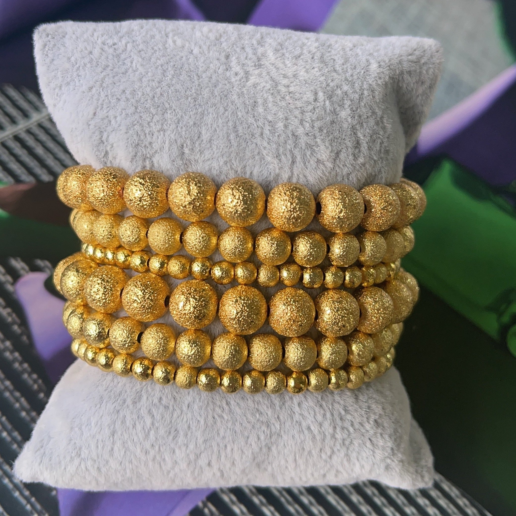 Texture Gold Ball Bracelet