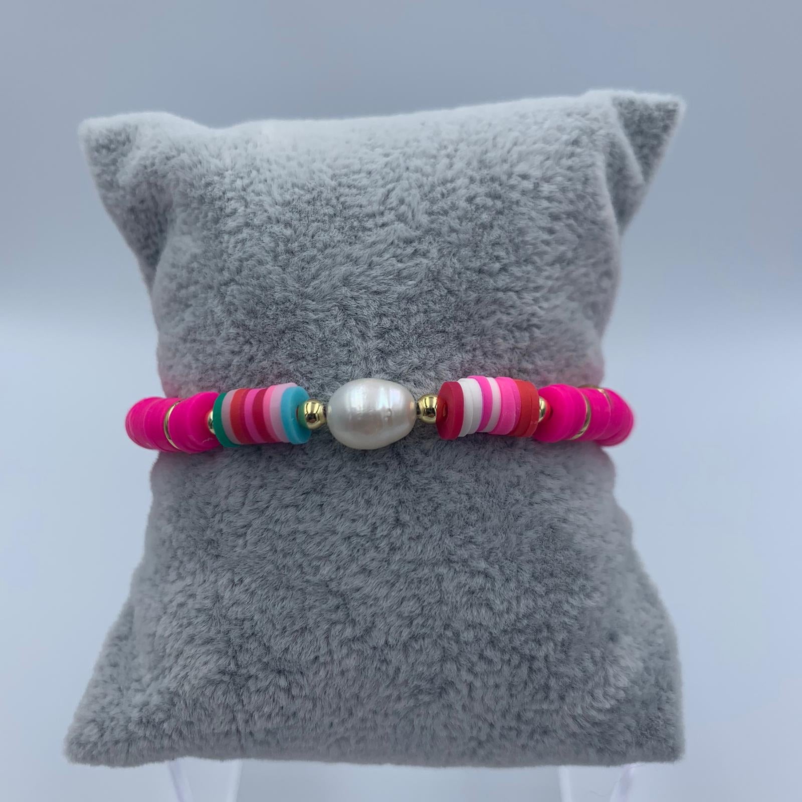 Single Pearl Bracelet