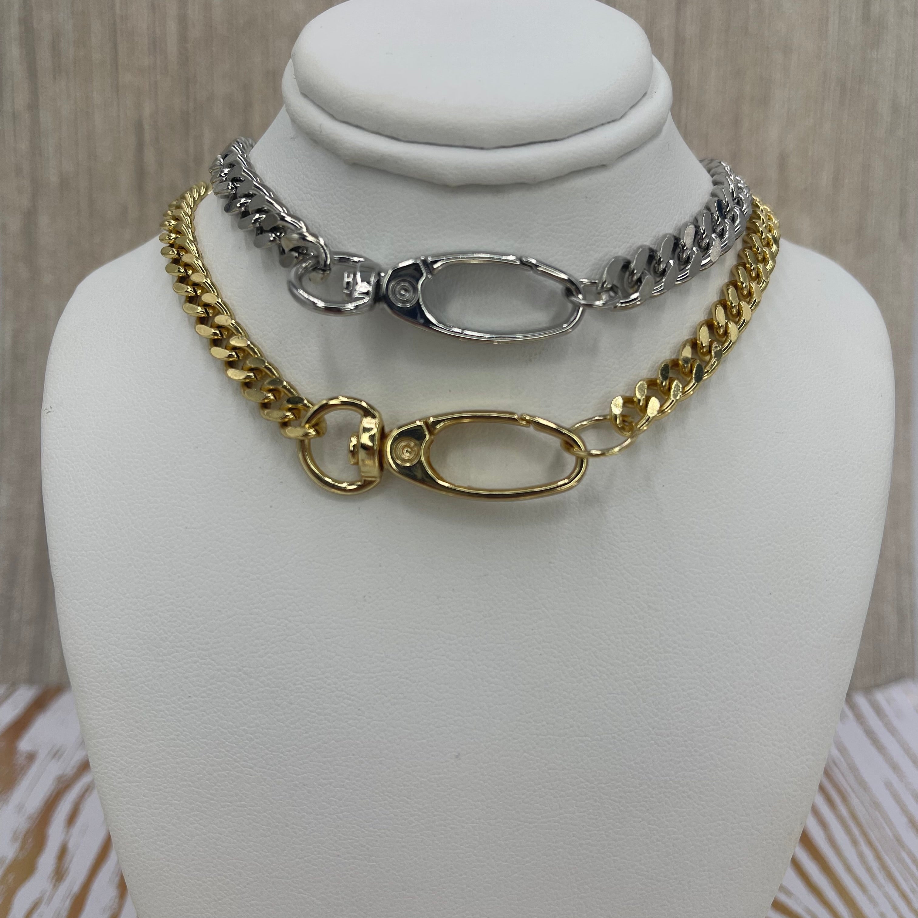 Oval Lock Necklace