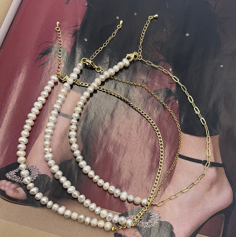 Mix Pearl and Chain Necklace