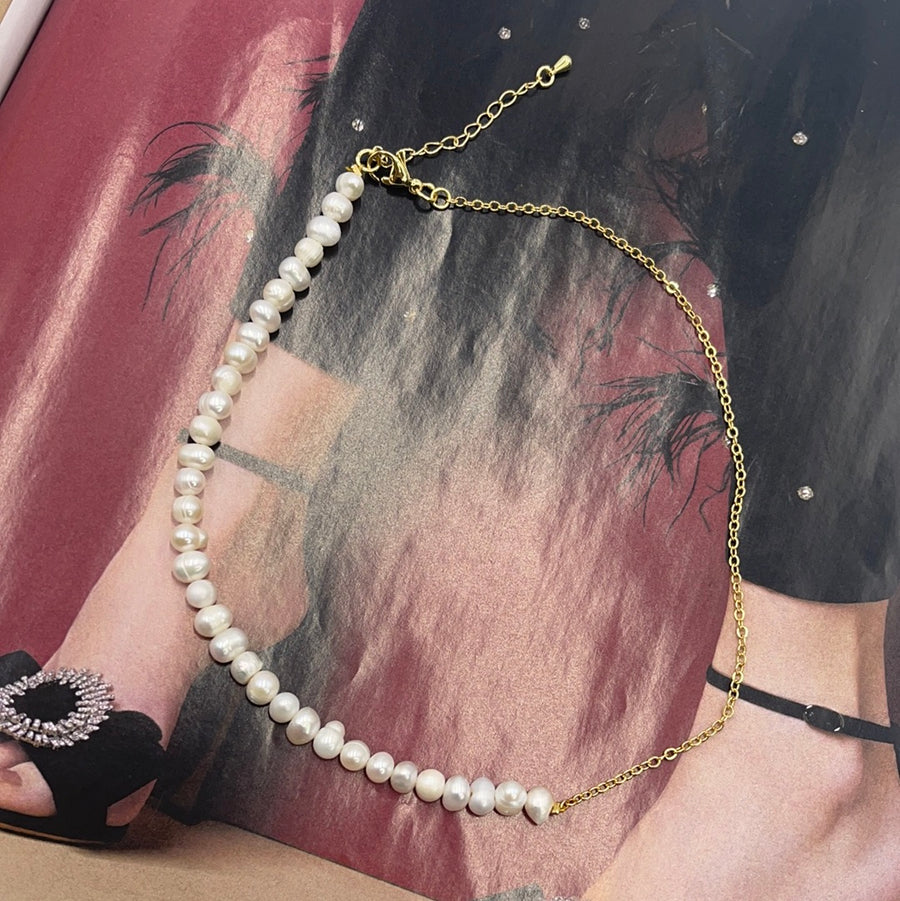 Mix Pearl and Chain Necklace