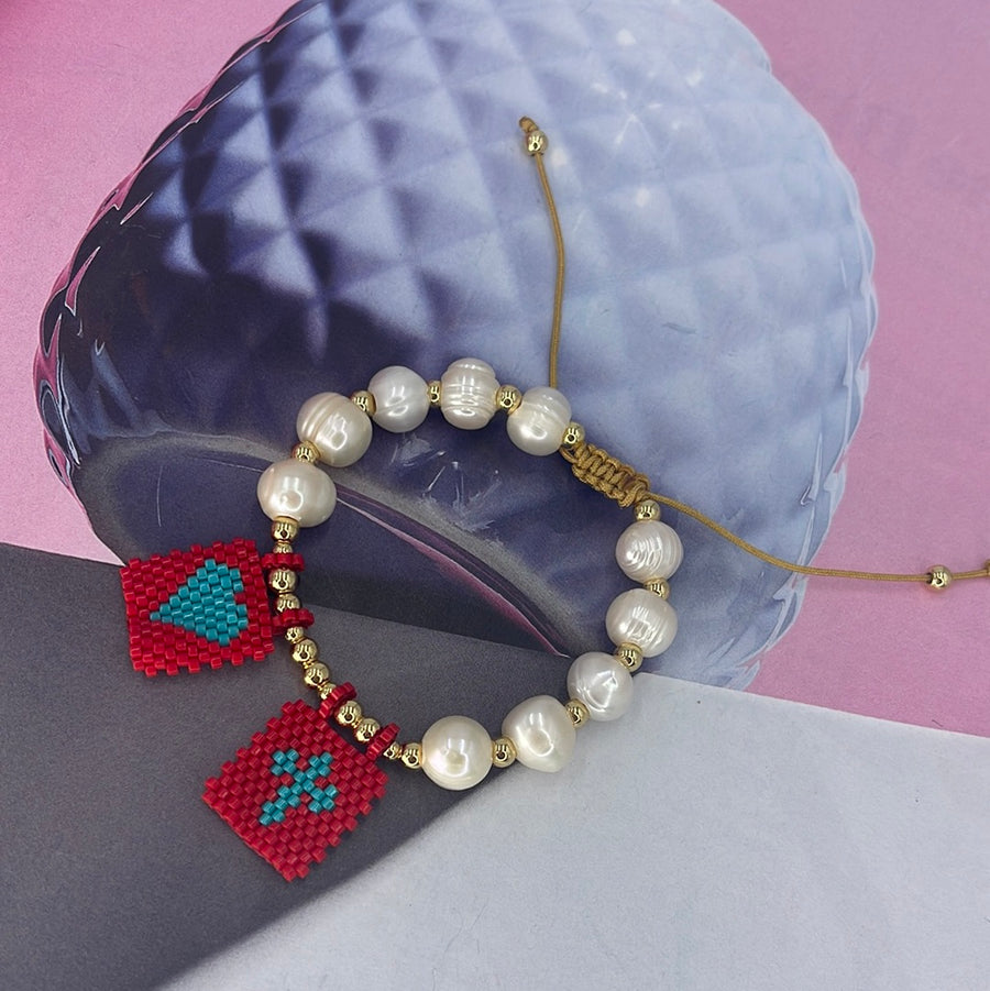 Pearls Escapulario Bracelet